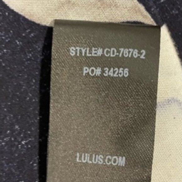 Lulus V- Neck Floral Wrap Maxi Dress Size Small - Picture 7 of 7